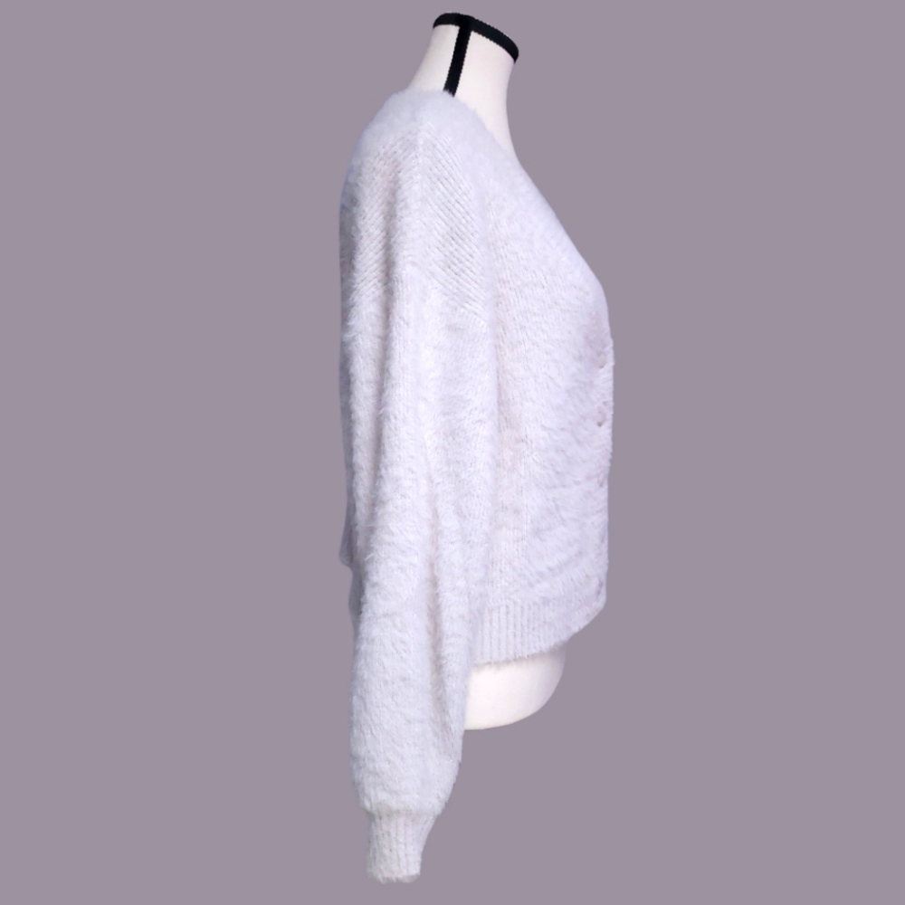 Emma Knudsen XS Icy Grey Fuzzy V-Neck Button-Up Oversized Cardigan